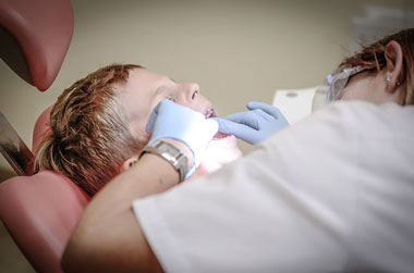 dentist-428646_380